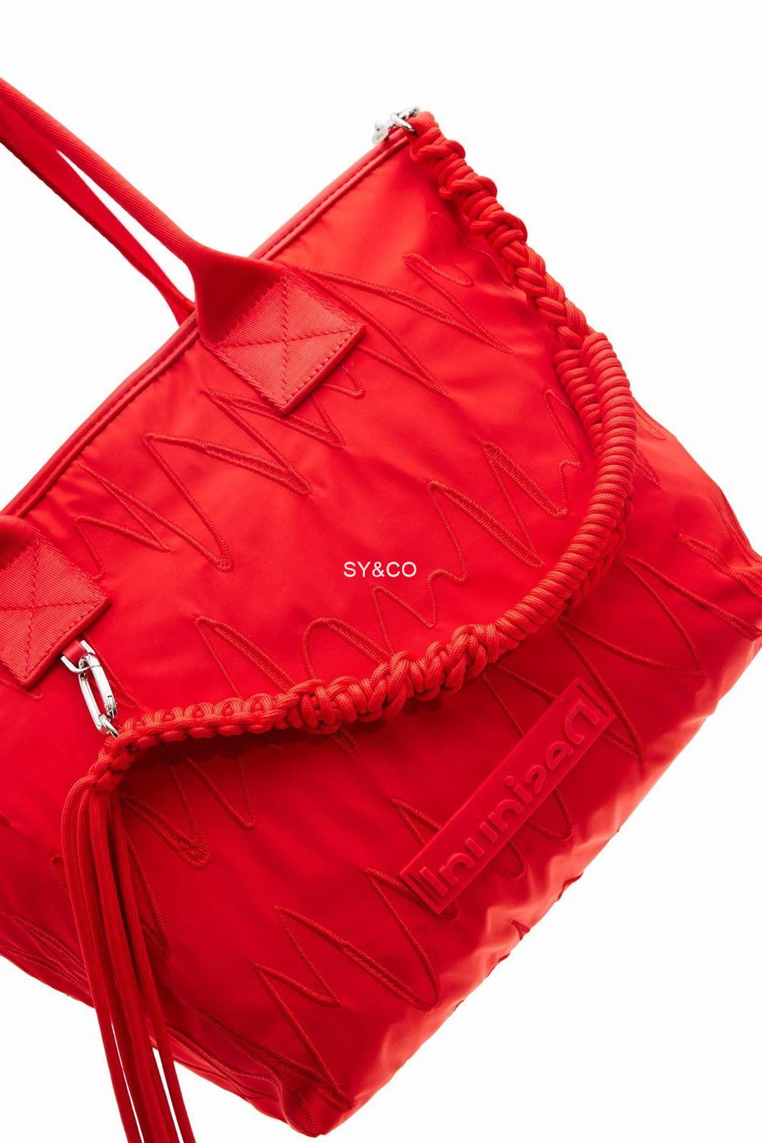 Bolso shopper Desigual nylon rojo bordado zigzag 23SAXY24 Bolis - Imagen 1