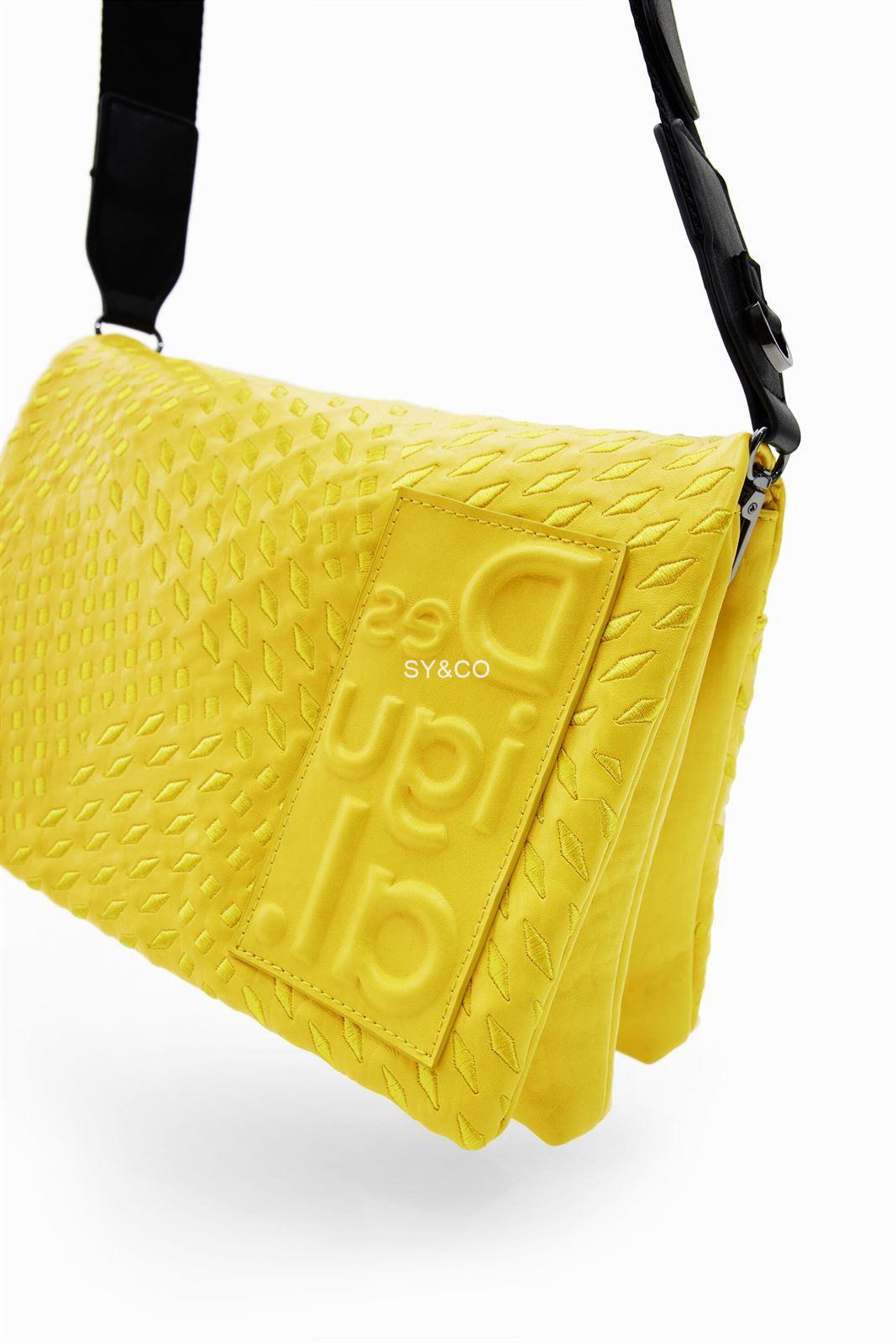 Bandolera Desigual geometrica 22WAXPA1 Magna amarillo - Imagen 4