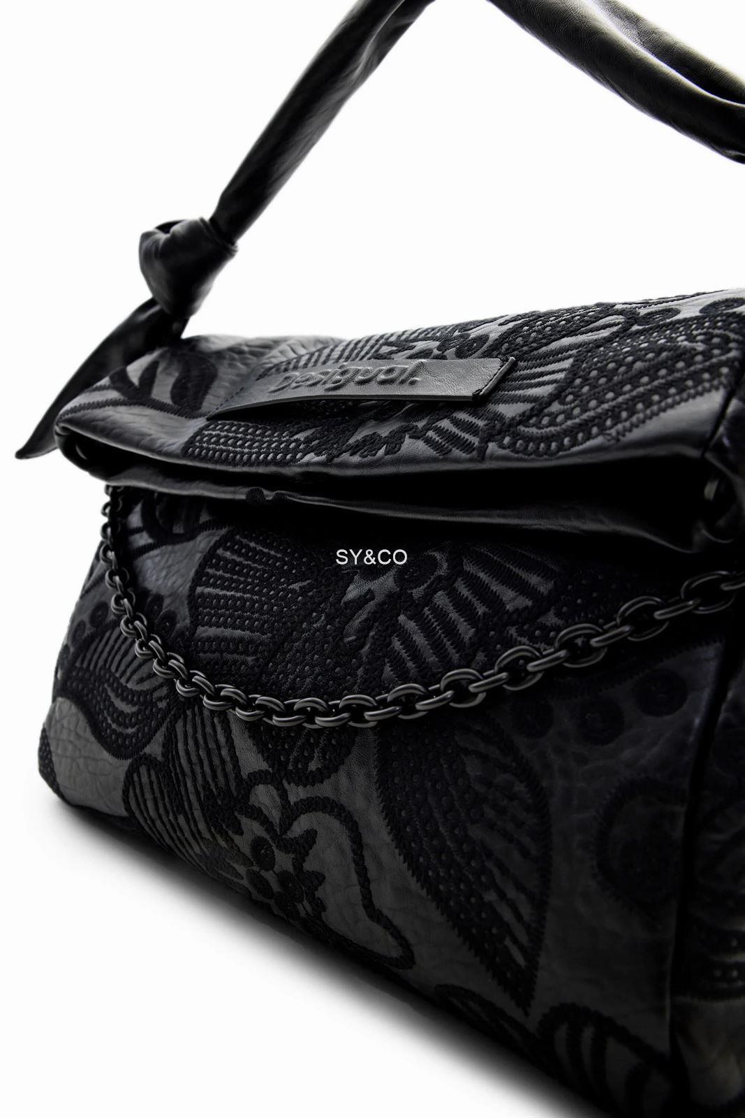 Bolso de mano Desigual negro bordado flores Alpha 23WAXP17 - Imagen 2