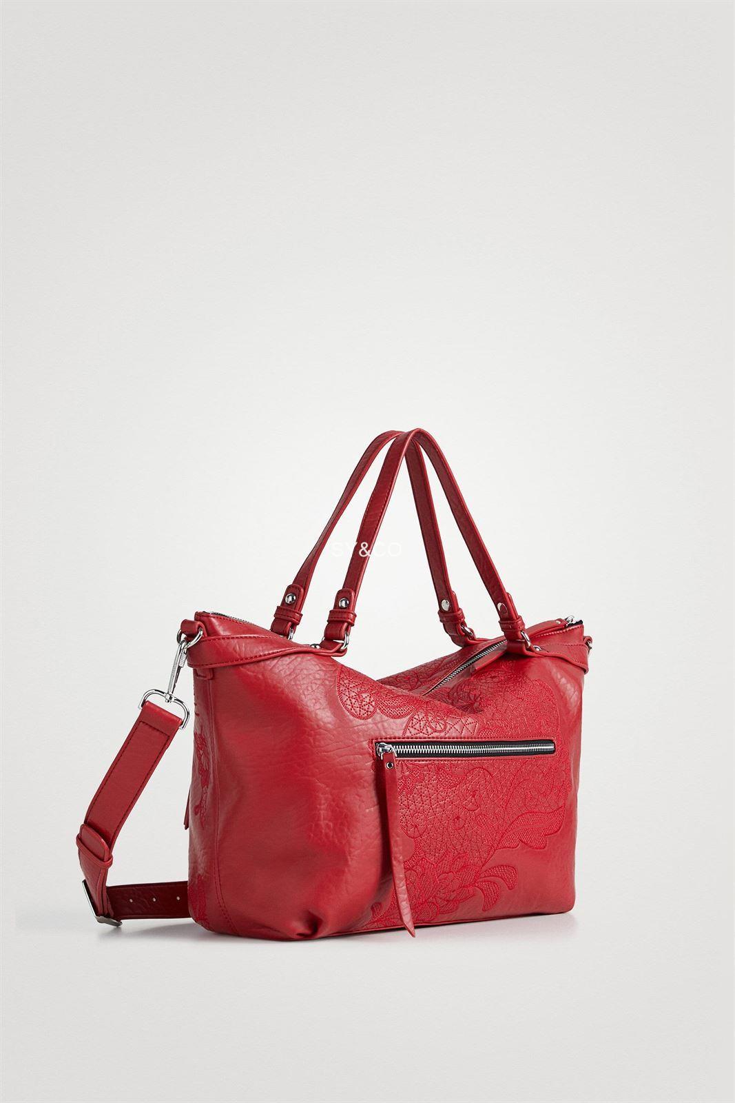 Bolso desigual con bordado rojo Rising 22SAXP46 - Imagen 4