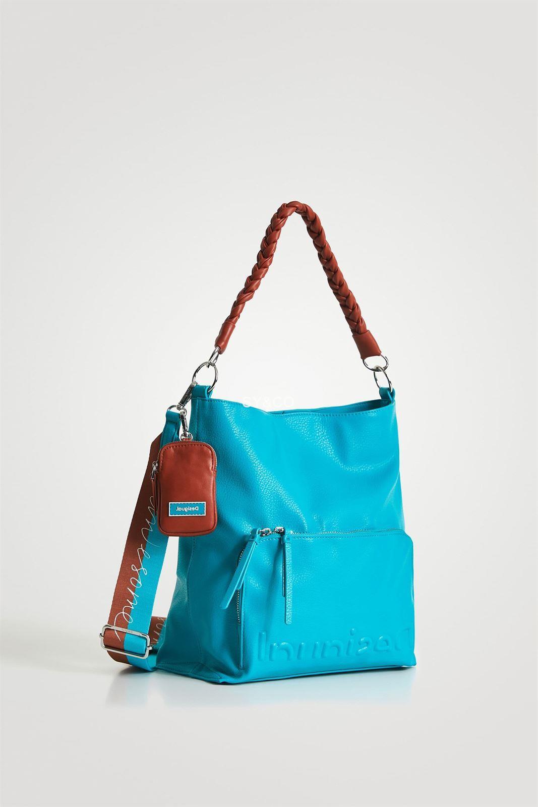 Bolso saco Desigual Half Logo azul 22SAXP37 - Imagen 2