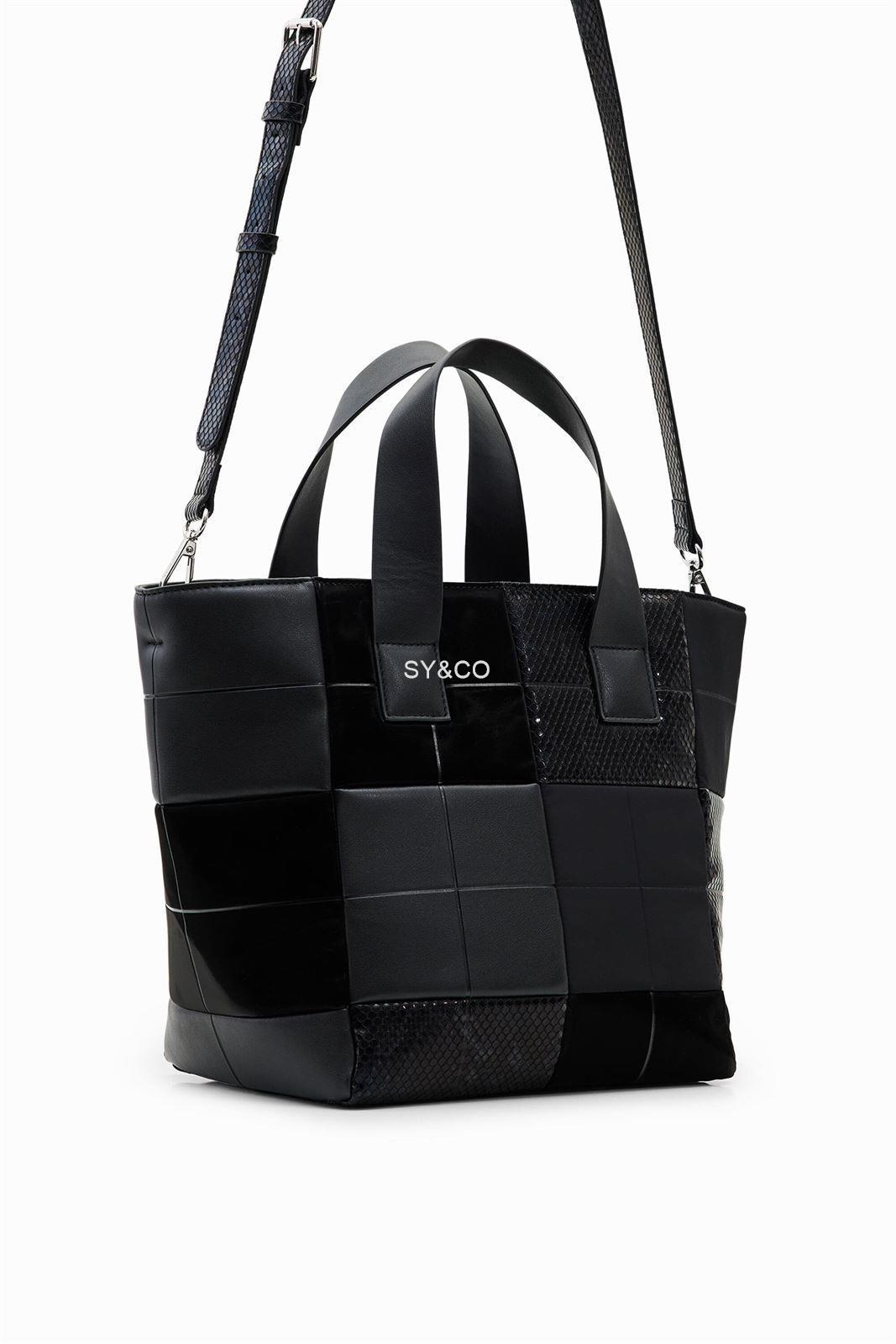 Bolso shopper Desigual con patch negro 23SAXP91 Damas - Imagen 4