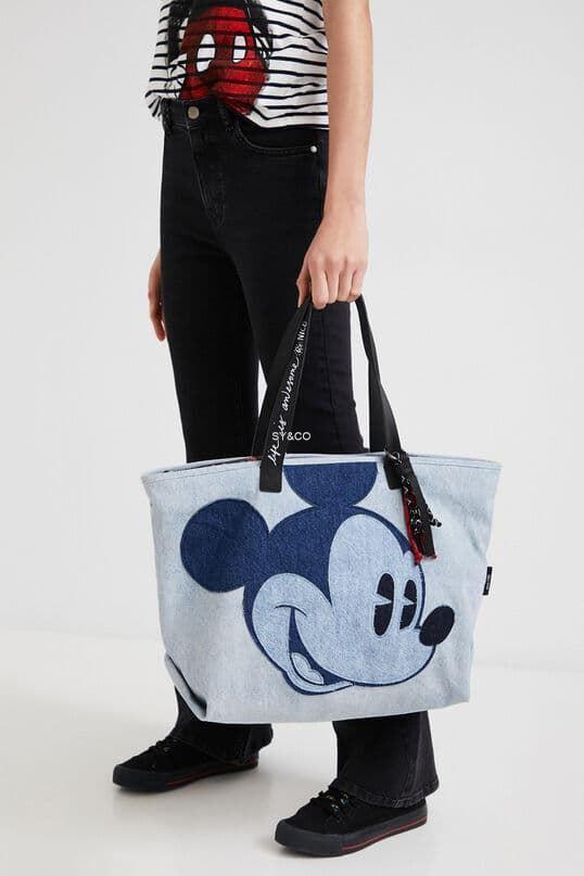 Bolsos shopper Desigual patch Mickey Mouse denim 22SAXD10 - Imagen 2