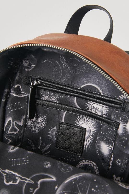 Mochila Desigual Embossed 21WAKP16 cuero - Imagen 5