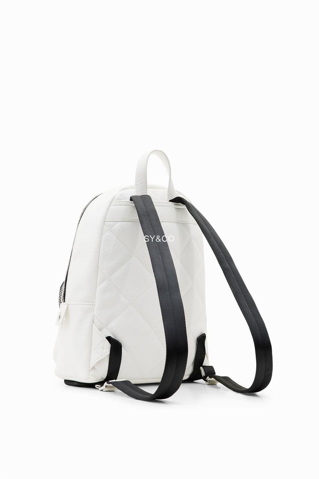 Mochila Desigual flores bordadas blanco Alpha 23SAKP25 - Imagen 4