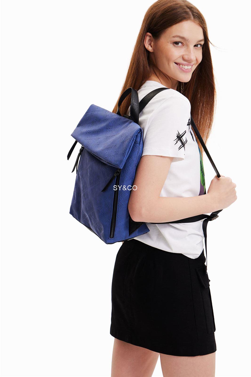 Mochila Desigual logos solapa 22WAKP13 Logorama azul - Imagen 2