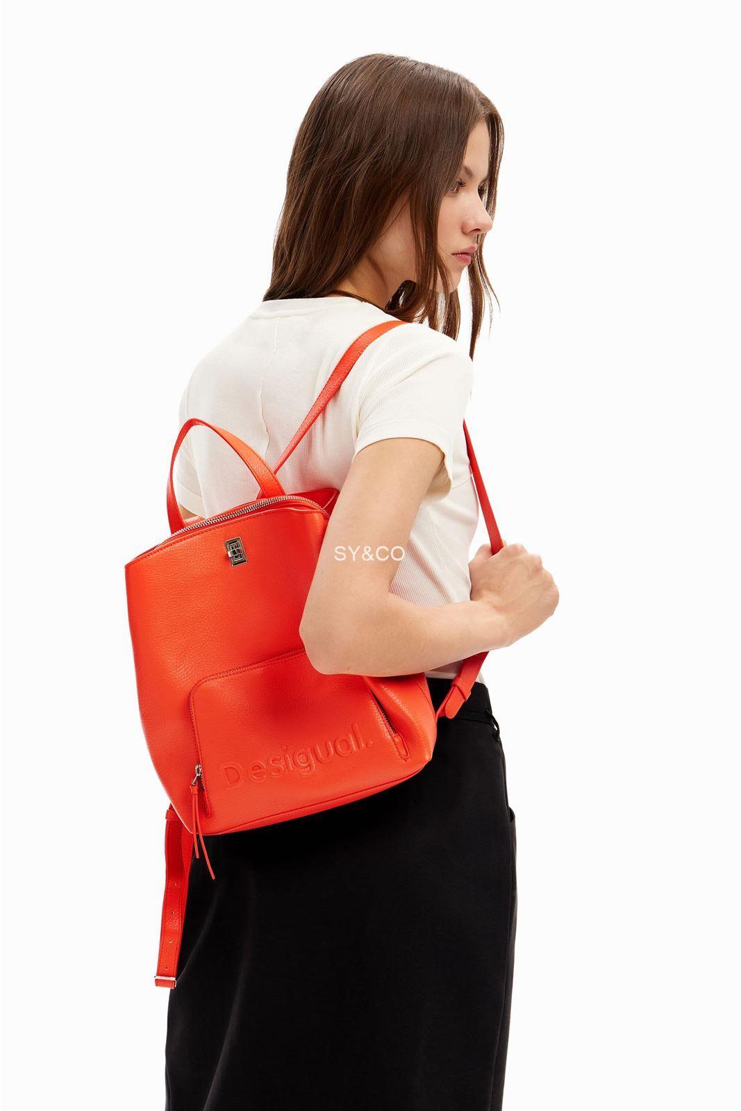 Mochila Desigual naranja logo relieve Half Logo 24SAKP03 - Imagen 2