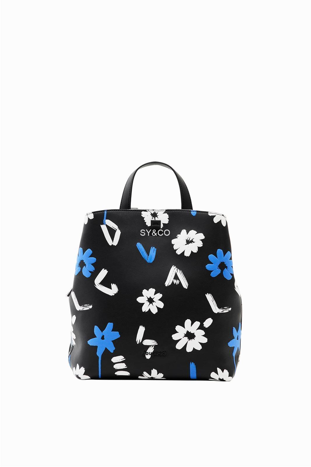 Mochila Desigual negra estampado flores y letras 23SAKP22 Margy - Imagen 1