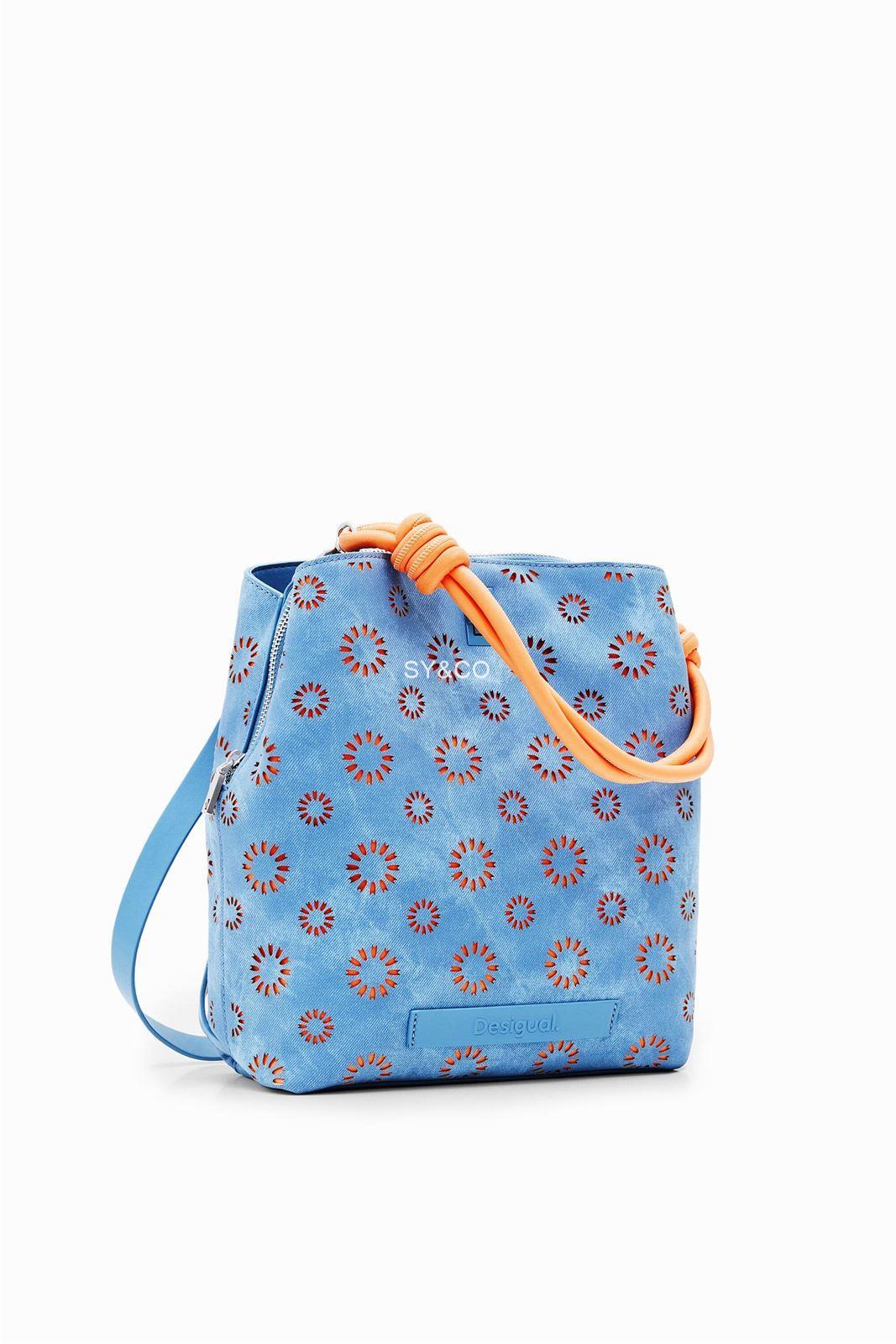 Mochila Desigual troquelada azul Amorina 24SAKP09 - Imagen 1